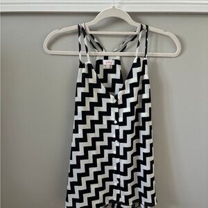 Women’s v neck button up tank